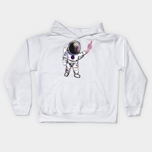 Astronaut 2 in Space suit reaching  out to touch Saturn’s ring - cute Cavoodle, Cavapoo, Cavalier King Charles Spaniel Kids Hoodie